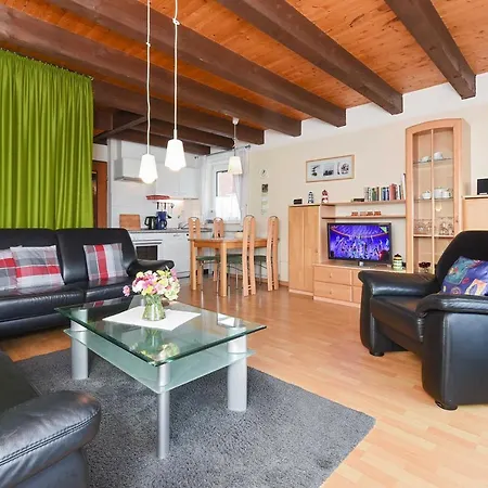 Leuchtturm 펜션 벤세르시엘